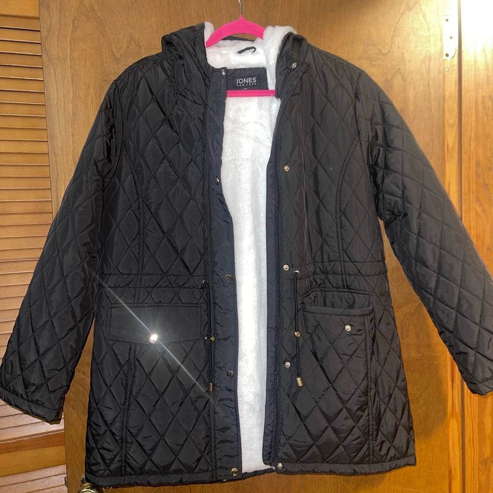 Jones New York Black Quilted Coat with White Lining